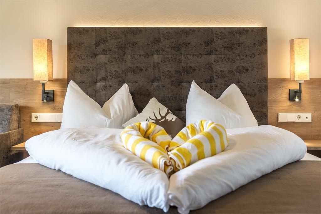 Hotel Alpenfrieden Maranza Luaran gambar
